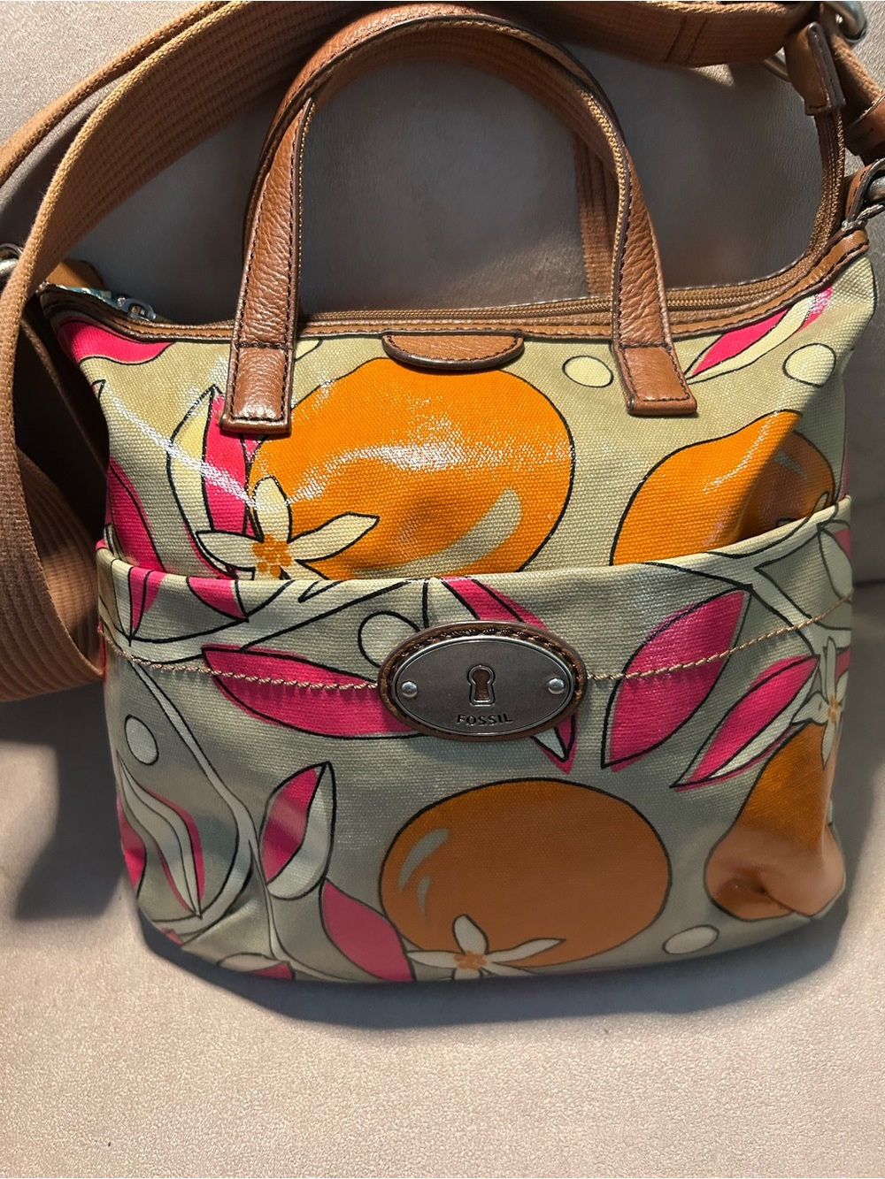 Fossil Key-Per Floral Orange & Pink Coated Canvas Shoulder Bag with Tan Straps - Picture 2 of 10